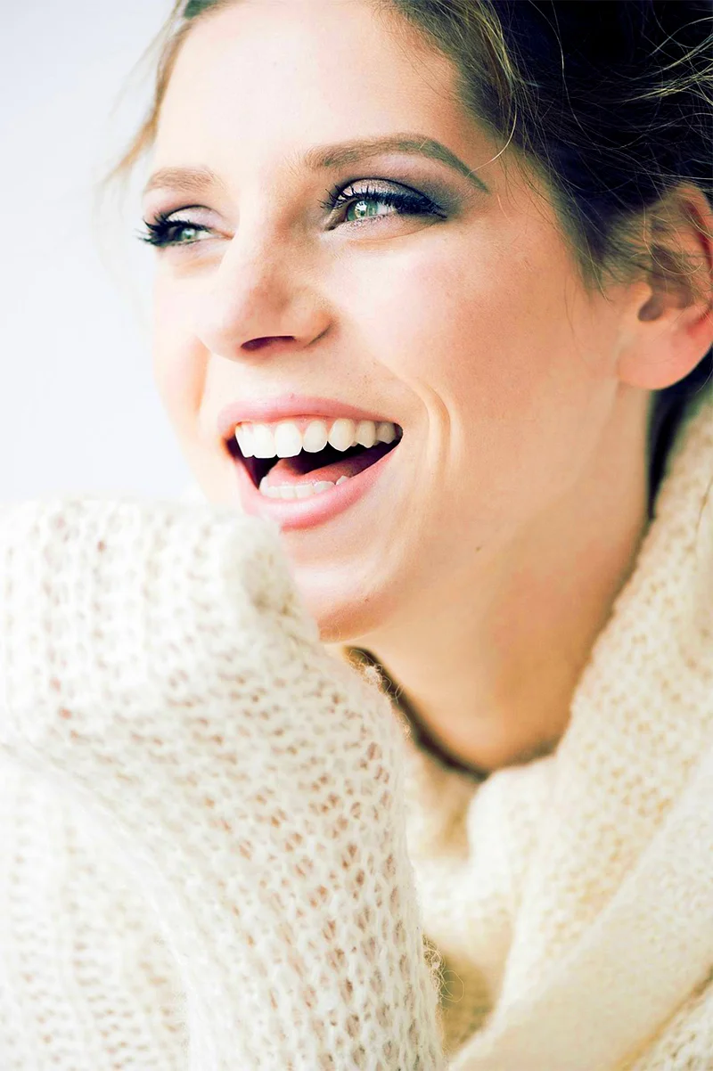beautiful-woman-smiling