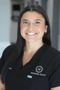 Dr. Emili Hester